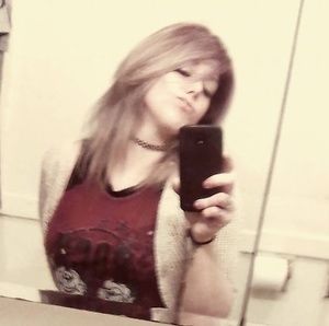 Meet your Posher, Joann